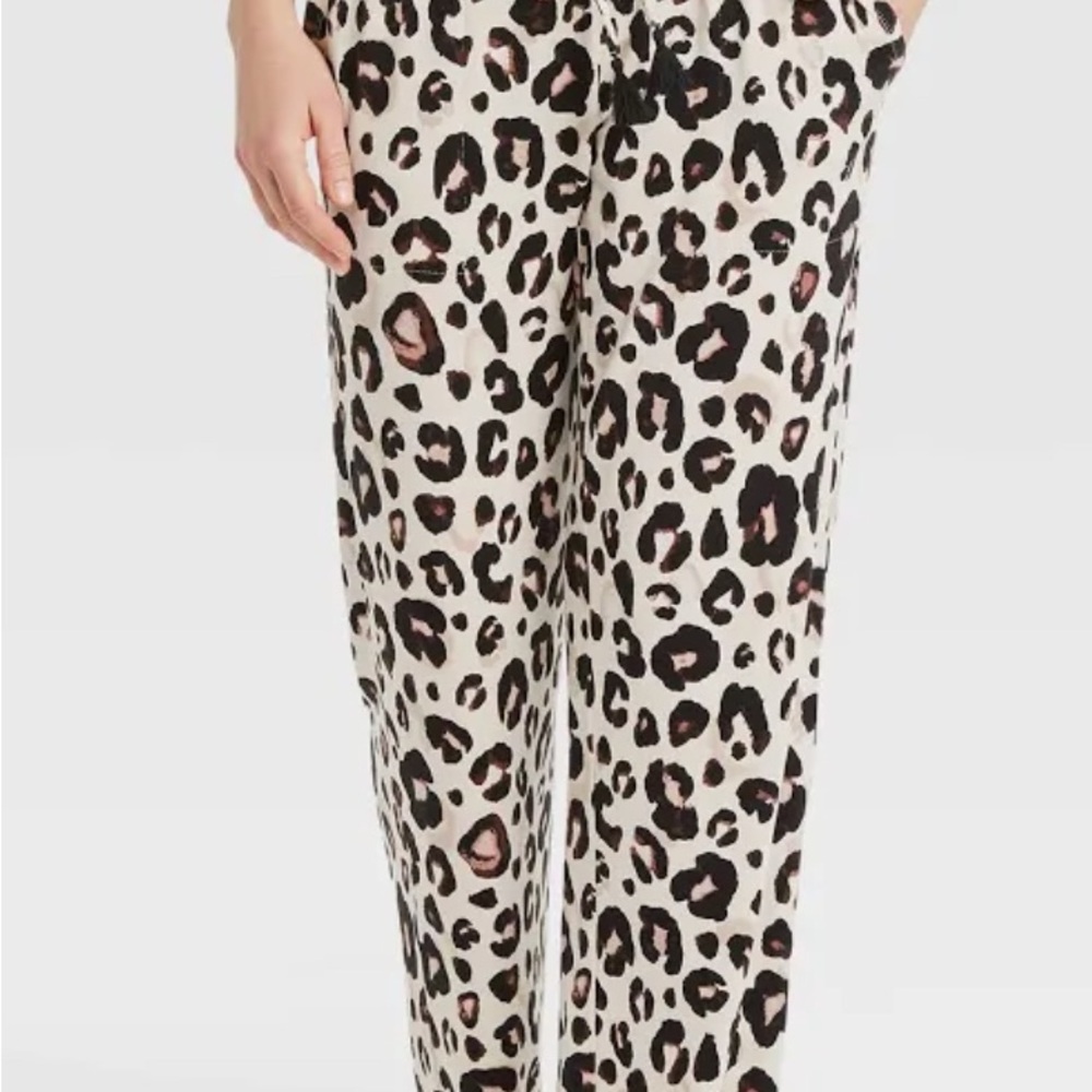 XXL Lounge Bottoms Leopard Print Pants - Picture 3 of 6